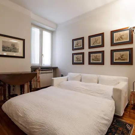 Charming Apartment In Milan Porta Venezia Exterior photo